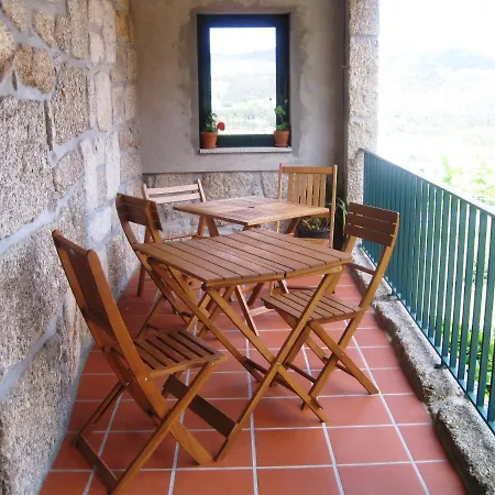 Casa Dos Bisavos- Slow Down Na Rota Do Romanico * Πόρτο