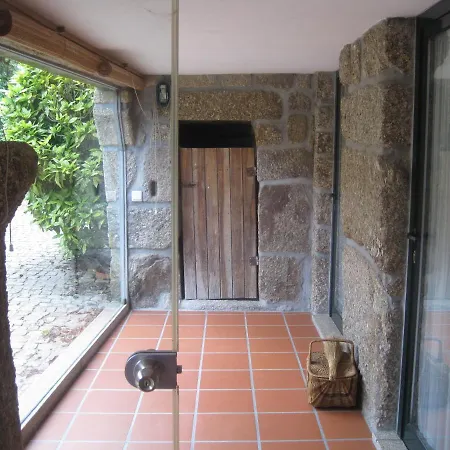 Casa Dos Bisavos- Slow Down Na Rota Do Romanico * ポルト