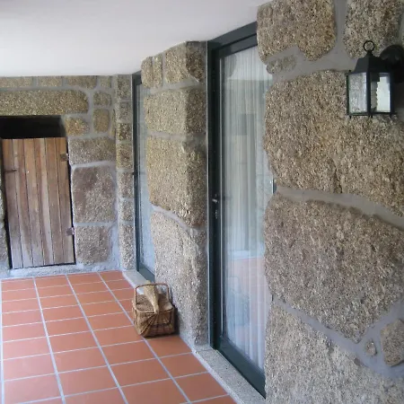 Casa Dos Bisavos- Slow Down Na Rota Do Romanico * Πόρτο