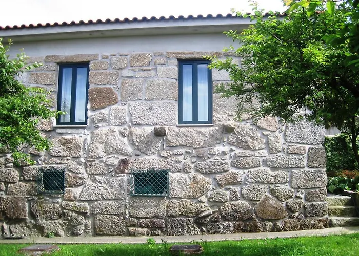 Casa Dos Bisavos- Slow Down Na Rota Do Romanico