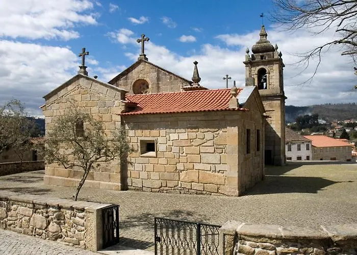 Casa Dos Bisavos- Slow Down Na Rota Do Romanico Oporto