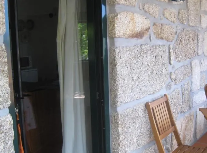 Casa Dos Bisavos- Slow Down Na Rota Do Romanico Prázdninový dům Porto